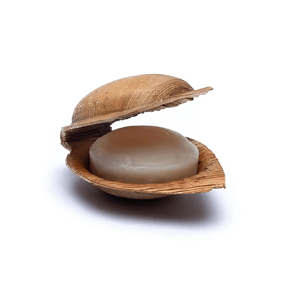 Holy Lama Rosenseife im Palmblatt