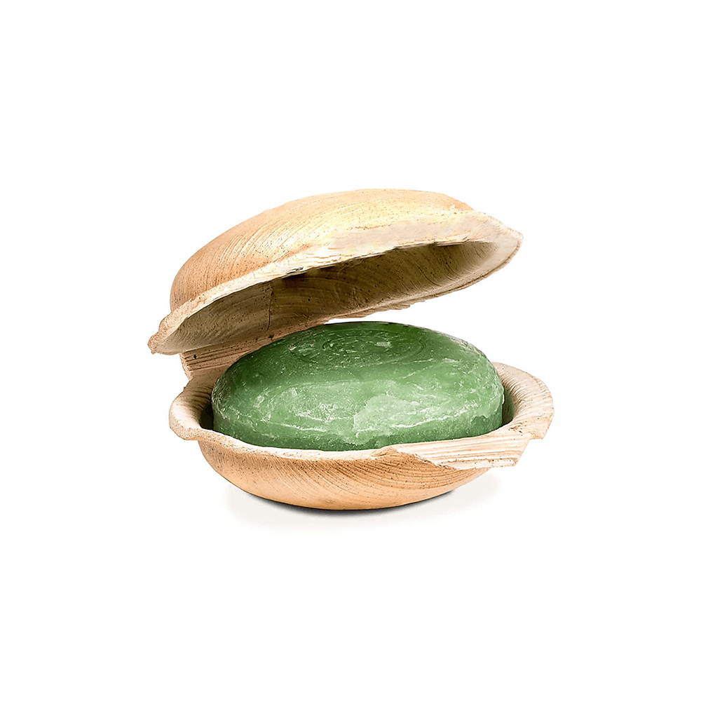 Holy Lama Vetiver Seife Rainforest im Palmblatt