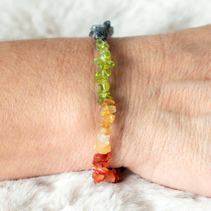 Armband 7 Chakras Edelsteinchips elastisch