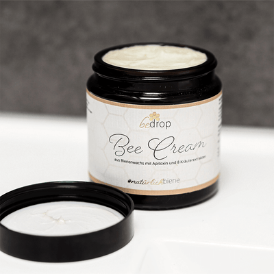 Bee Cream Bienengiftsalbe und 8 Kräuterextrakten