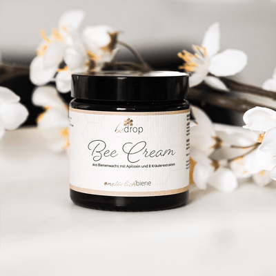 Bee Cream Bienengiftsalbe und 8 Kräuterextrakten