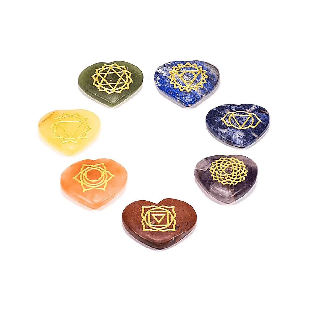 Edelstein Set mit 7 Chakra Symbolsteinen in Herzform